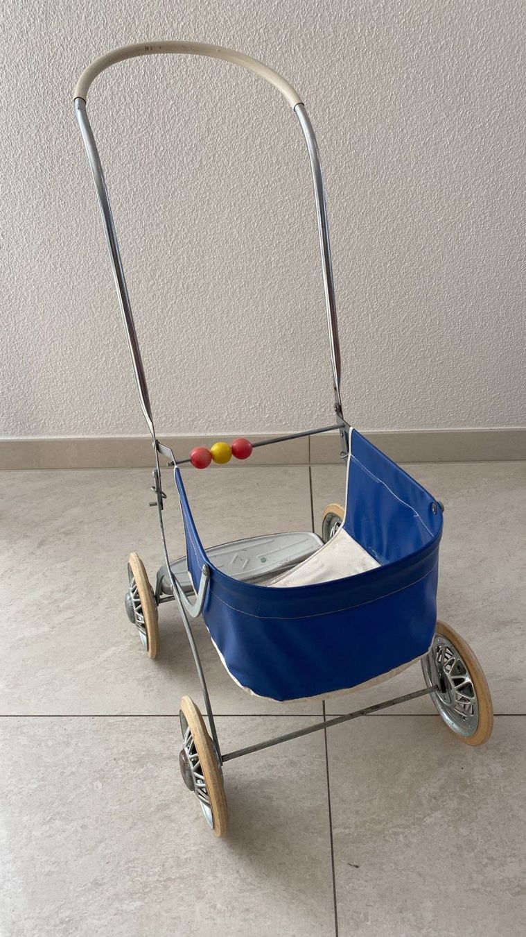 Voitures de poupées: Puppen Kinderwagen – D'occasion à Dagmersellen par Arcticsnow2017 3