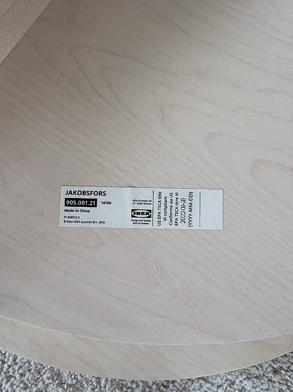 Tische: Ikea JAKOBSFORS Couchtisch Eiche – Gebraucht aus Frauenkappelen von tob_tsc5 1
