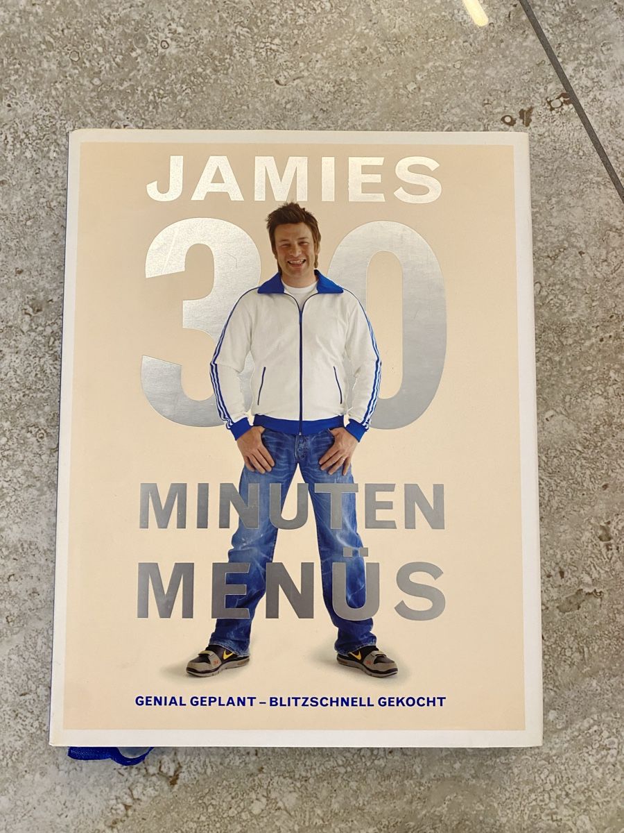 Libri: Jamie Oliver Koch Bücher – Usato da Birrwil venduto da Bendegriz 6