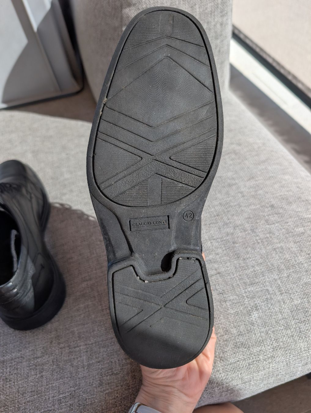 Scarpe da uomo: Chaussures en cuir noir taille 42 – Usato da Blignou (Ayent) venduto da dyl_yxb5 4