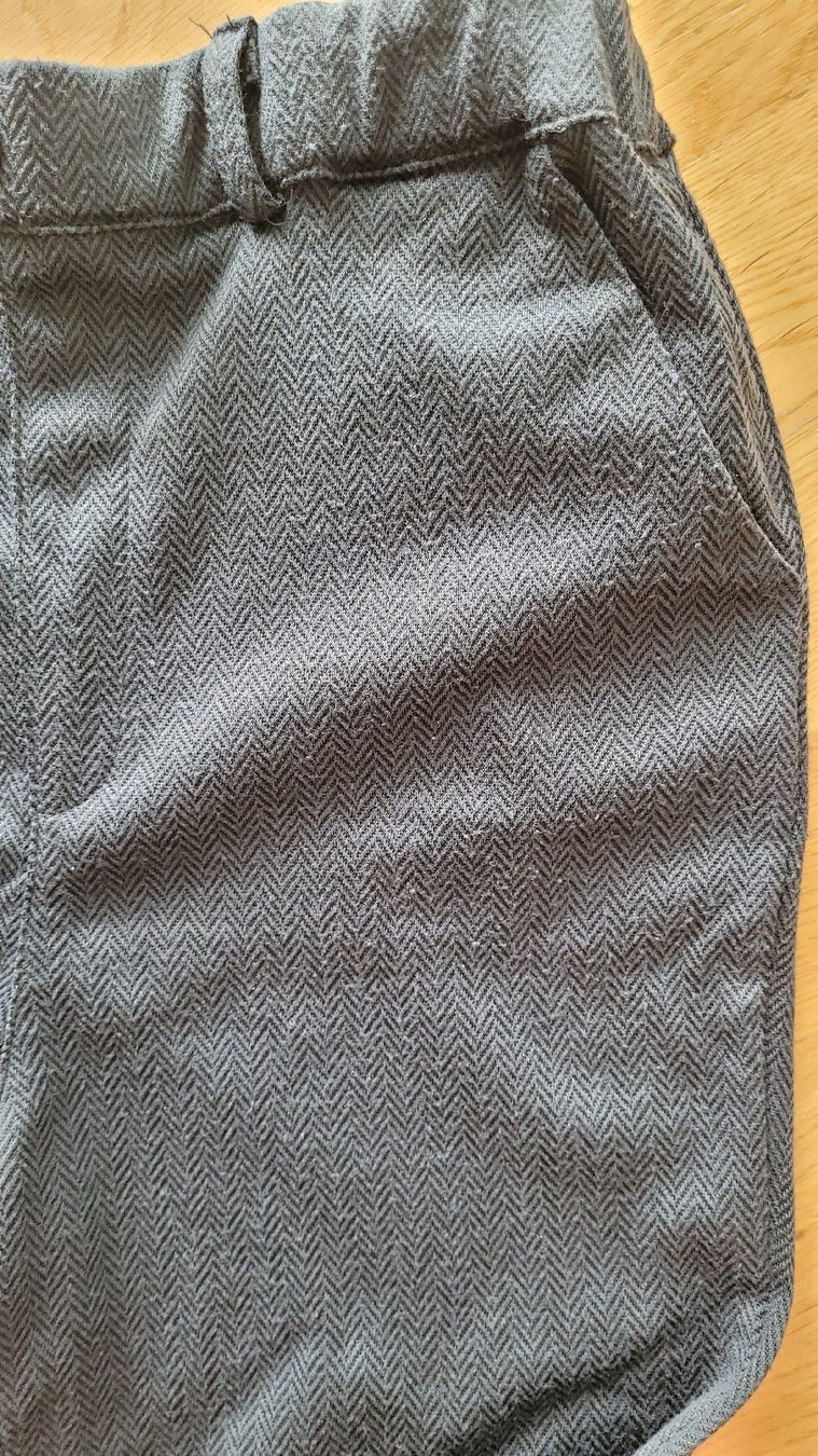 Vertbaudet Pantalons: Kinderhose Vertbaudet gr.152 – D'occasion à Winkel par Madziacz 3