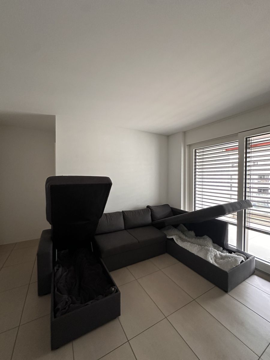 Jysk Divani: Canapé d'angle design gris, confortable et spacieux – Usato da Romont FR venduto da baby_ray17 2