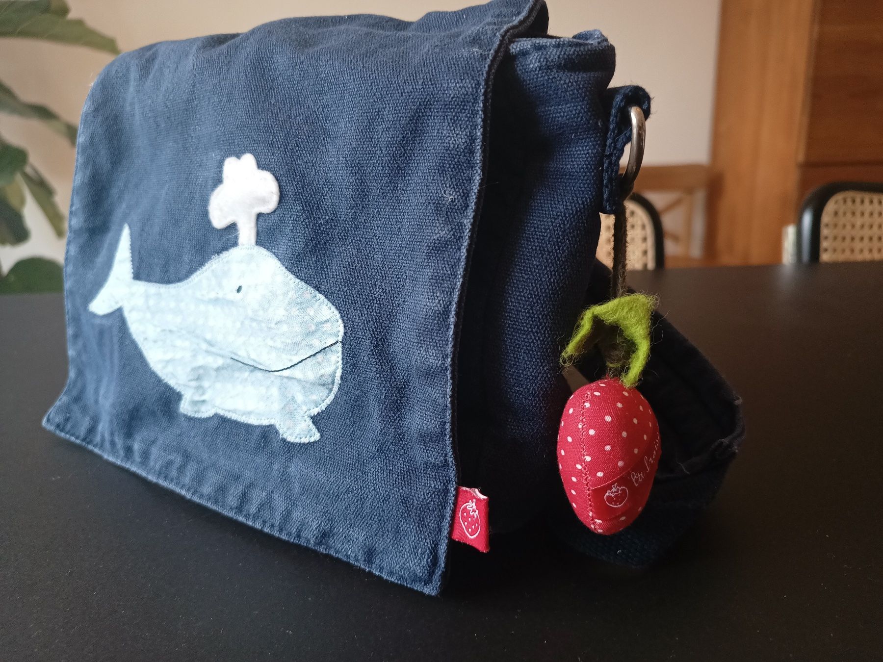 Borse & Zaini: Chindsgi Täschli la fraise rouge – Usato da Winterthur venduto da flowing_de 1