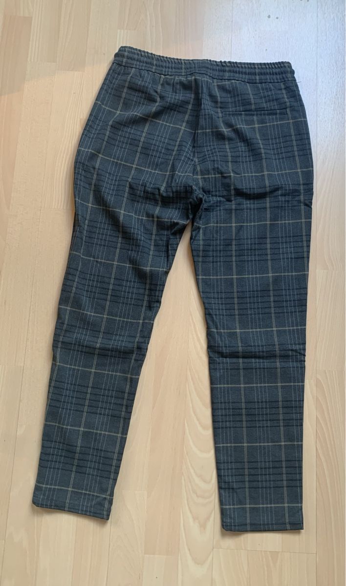 Hosen: Hose – Neu (gemäss Beschreibung) aus Herzogenbuchsee von est_778v 3