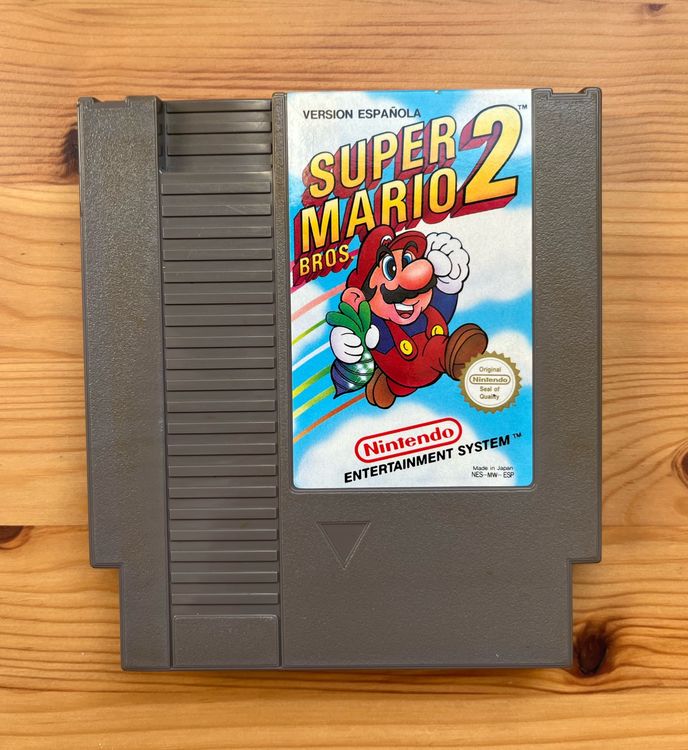 Nintendo Konsolen: 1 Konsole + 2 Kontrollers + 1 Pistole + 87 Spiele ab 1.- Fr! – Gebraucht aus Siebnen von  5