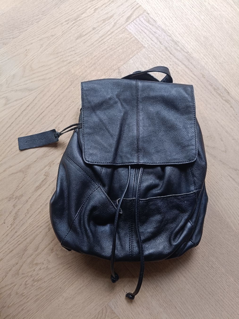 Rucksäcke: KIOMI Lederrucksack - Top Zustand! – Gebraucht aus Adliswil von Vimovi