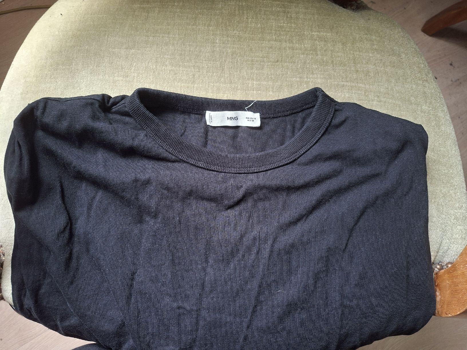 Mango T-Shirts: Ärmelloses Shirt – Gebraucht aus St. Gallen von Bigon