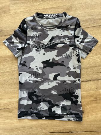Nike Pro Dri-FIT Camo Shirt, Gr. M (137-147) Top Zustan