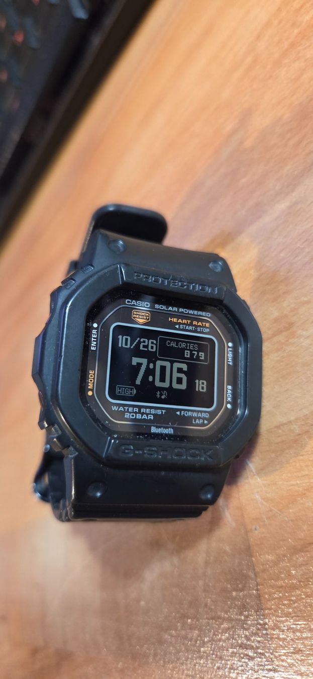 Casio Orologi: Casio G-SHOCK G-SQUAD DW-H5600 Solar – Usato da Rothenburg venduto da tuxshop 2
