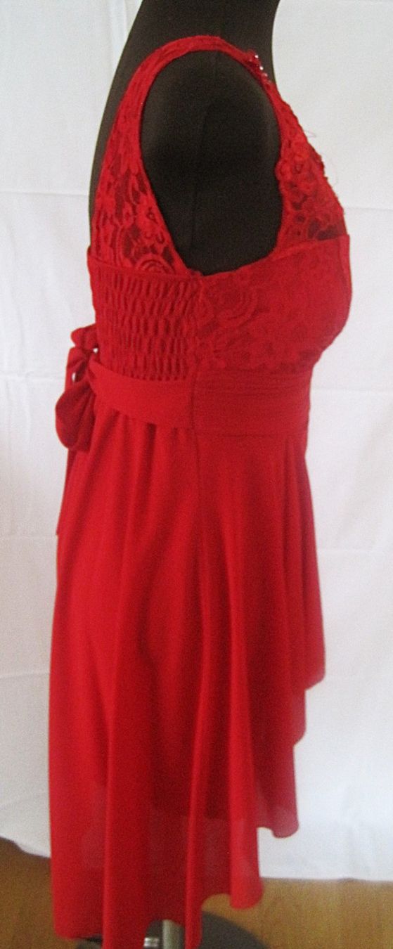 Kleider: Verspieltes rotes Chiffonkleid mit Strass & Schleifendetail – Gebraucht aus Rickenbach Sulz von Sodeli23 4