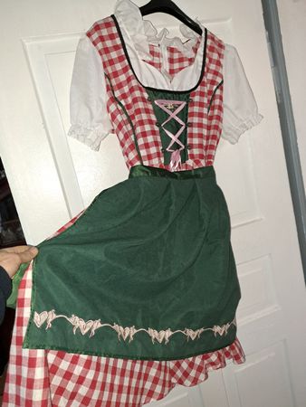 Dirndl Gr.40/42 mit Schürze unbenutzt 