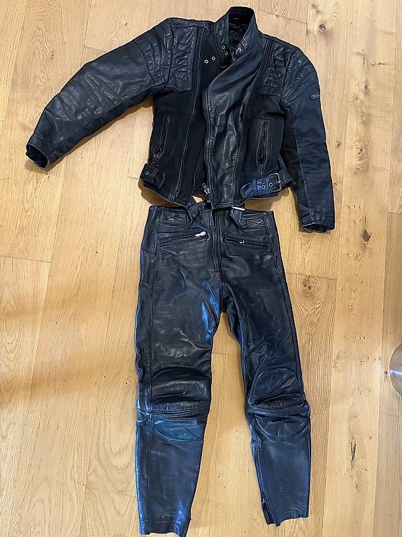 Costumes: Motorrad Lederkombi 52 – D'occasion à Basel par mad_rz9c