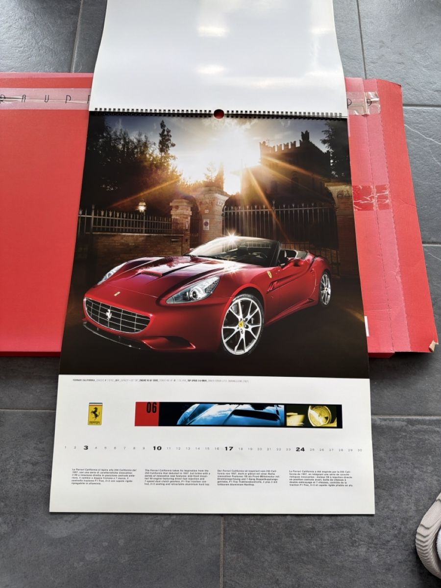 Ferrari Kalender: Original Ferrari Kalender aus 2012 – Gebraucht aus Wolfwil von Rolex1 5