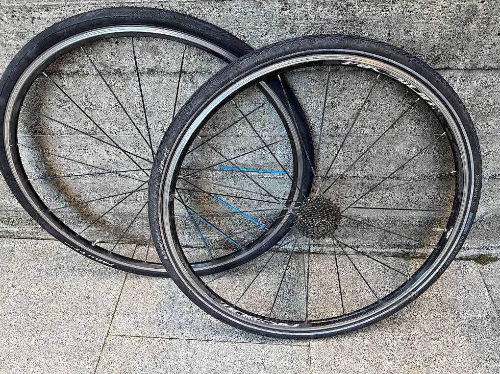Pièces détachées: Velo Räder – D'occasion à Zürich par Cibin