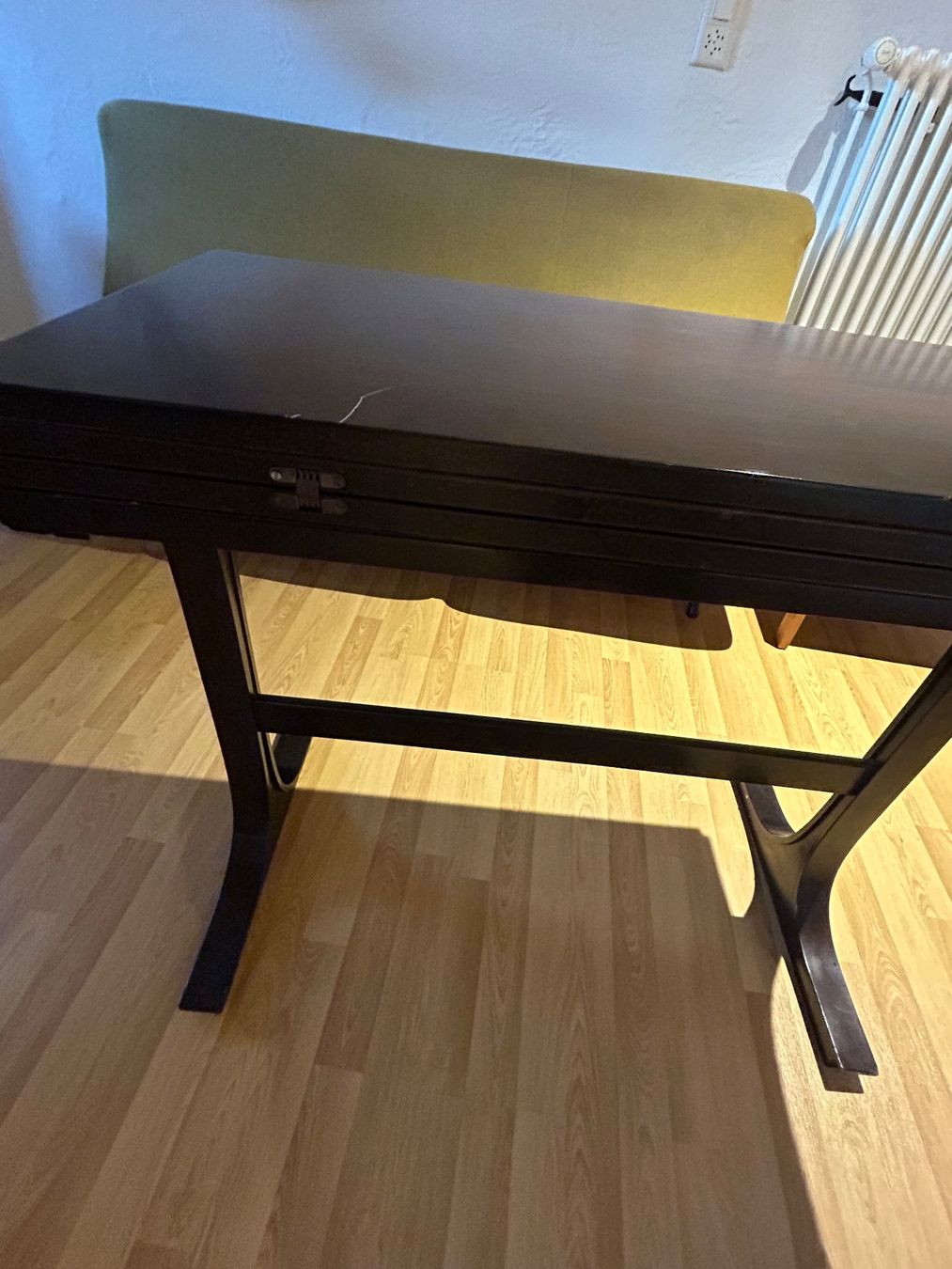 Tavoli: Superbe table pliable DESIGN G. Frattini – Usato da Roche VD venduto da luc_jwm5 6