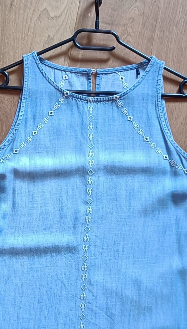 Robes: Jeans Kleid Grösse M Gebraucht – D'occasion à Elsau par lod_7hln 1