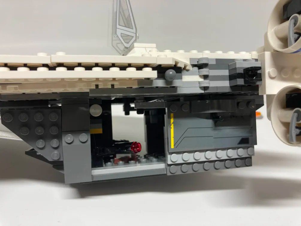Lego Spielzeuge: Lego Star Wars 75155 U-Wing – Gebraucht aus Stetten SH von Hrbt 1