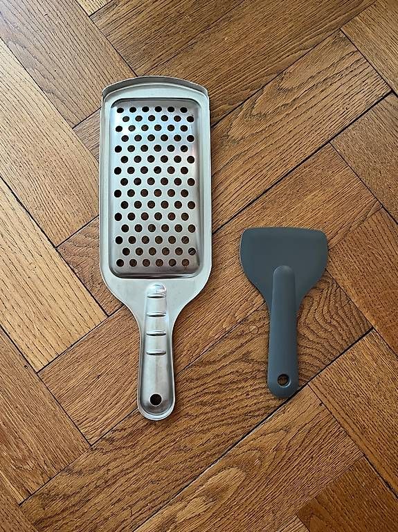 Coop Appareils de cuisine: Spätzlihobel mit Spachtel – D'occasion à Bern par tan_2rrh 1