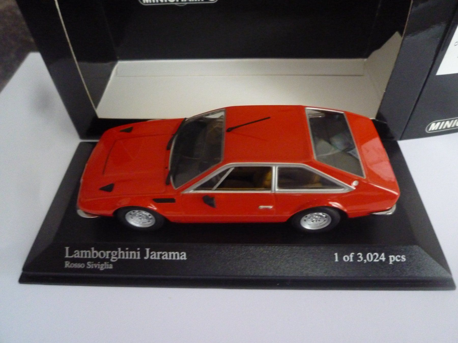 Lamborghini Modellini d'auto: Lamborghini Jarama (1974) – Nuovo e nell'imballaggio originale da Flawil venduto da Imperiosud 5