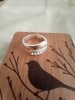 Ring mit zirkonen, NEU