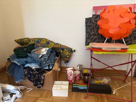 Stock di vestiti, oggetti per la casa e altro!