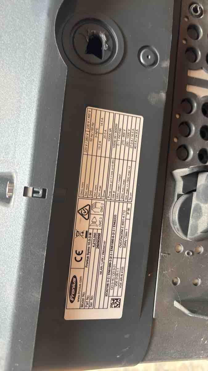 Fronius Wechselrichter: Fronius Symo 10.0-3-M Wechselrichter gebraucht – Gebraucht aus Seon von Future_Power_AG