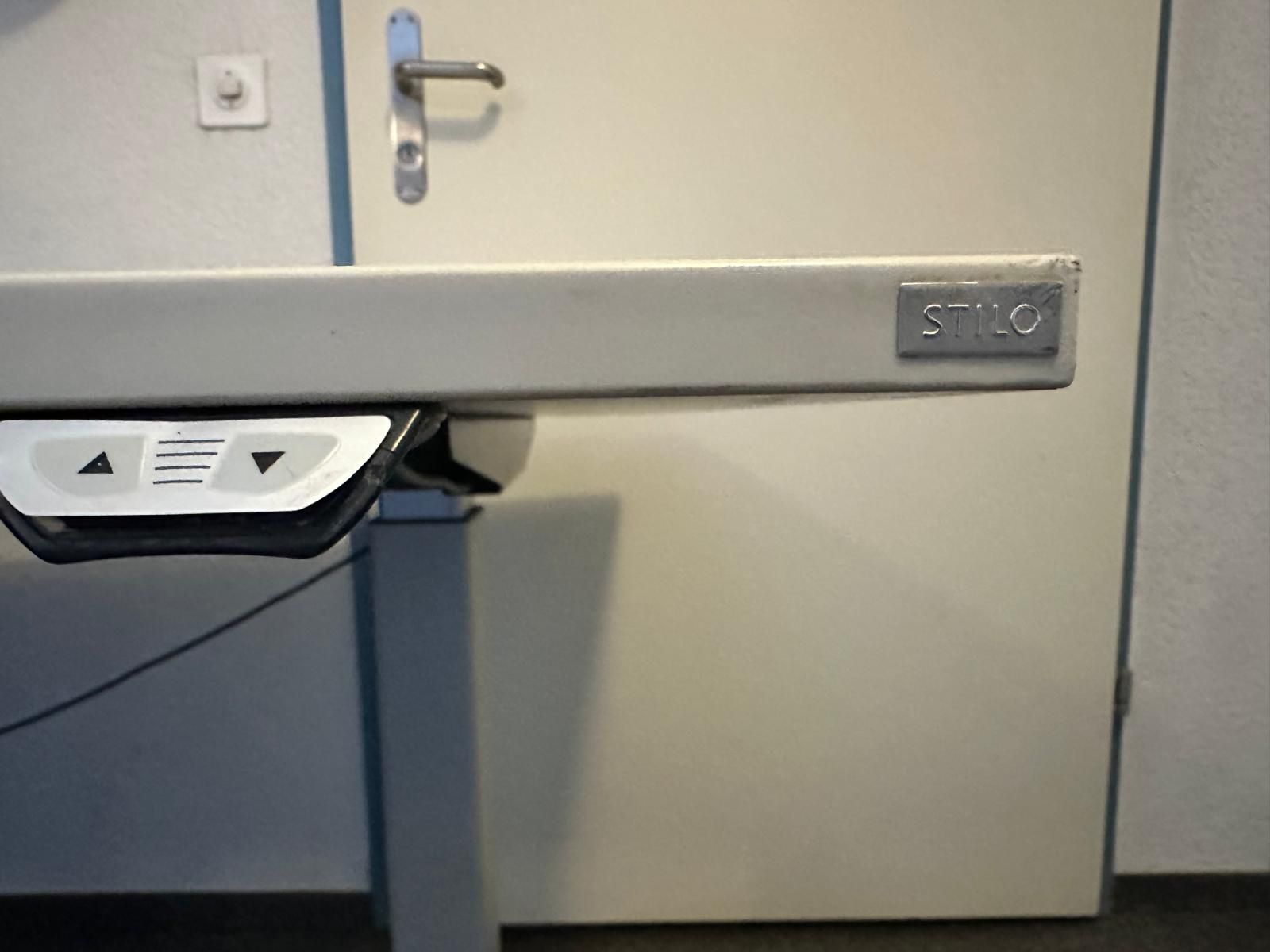 Bureaux: Schreibtisch Stilo – D'occasion à Solothurn par Jurimin 3