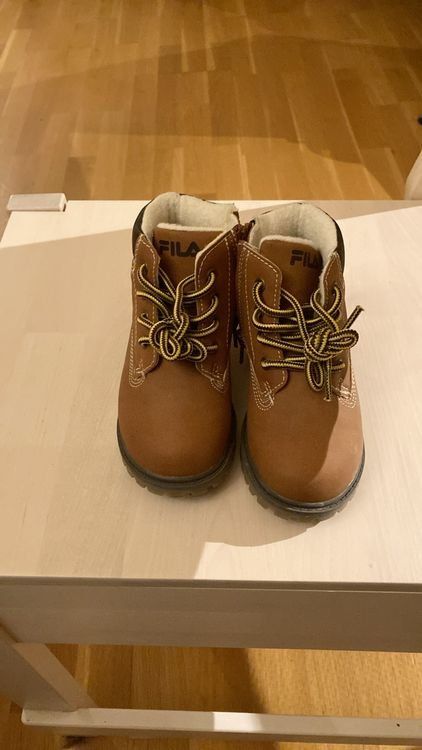 Fila Scarpe per ragazzi: Warme Winterschuhe "Fila" Gr. 23 – Nuovo (secondo la descrizione) da Bern venduto da Hope10