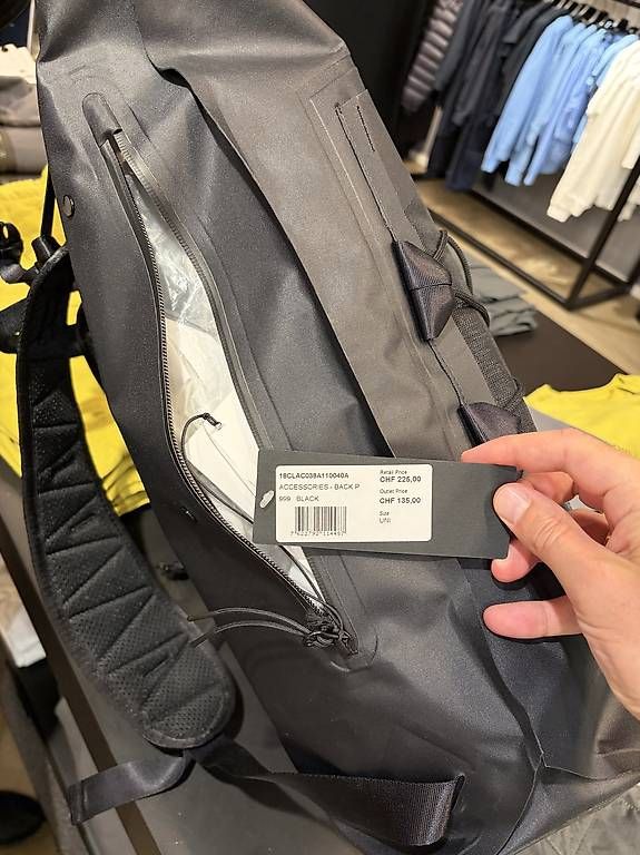 Zaini: Zaino C.P. Company Nero - Nuovo e Originale – Usato da Massagno venduto da PAKINVV 1