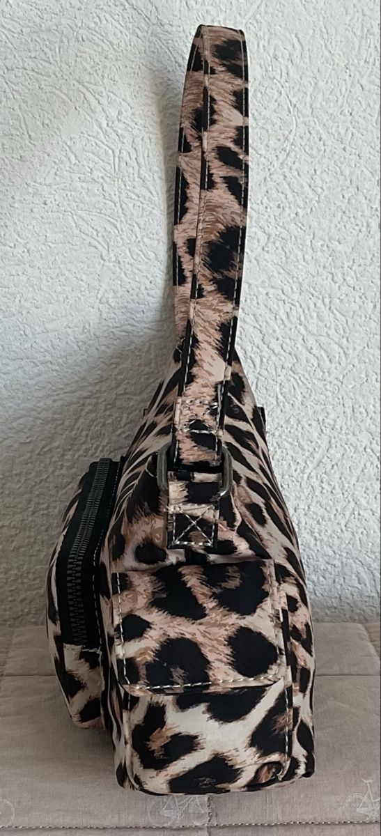 Pull&Bear Borse da donna: Pull&Bear pochette imprimé léopard – Nuovo (secondo la descrizione) da Corseaux venduto da Mililaforet75 3