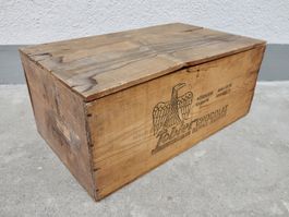 alte Holzkiste Kiste TOBLER CHOCOLAT BERNE SUISSE