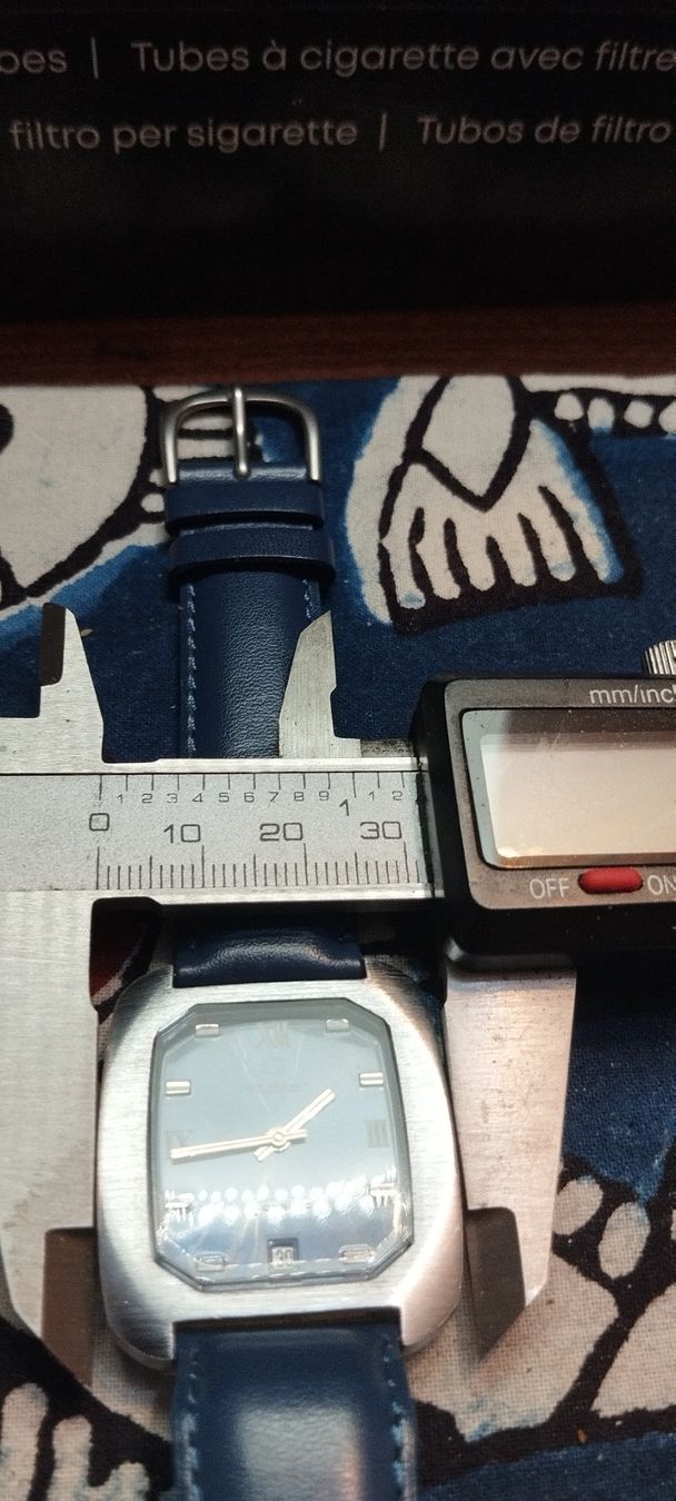 Orologi: Montre reusser – Usato da La Chaux-de-Fonds venduto da jac_9llg 9