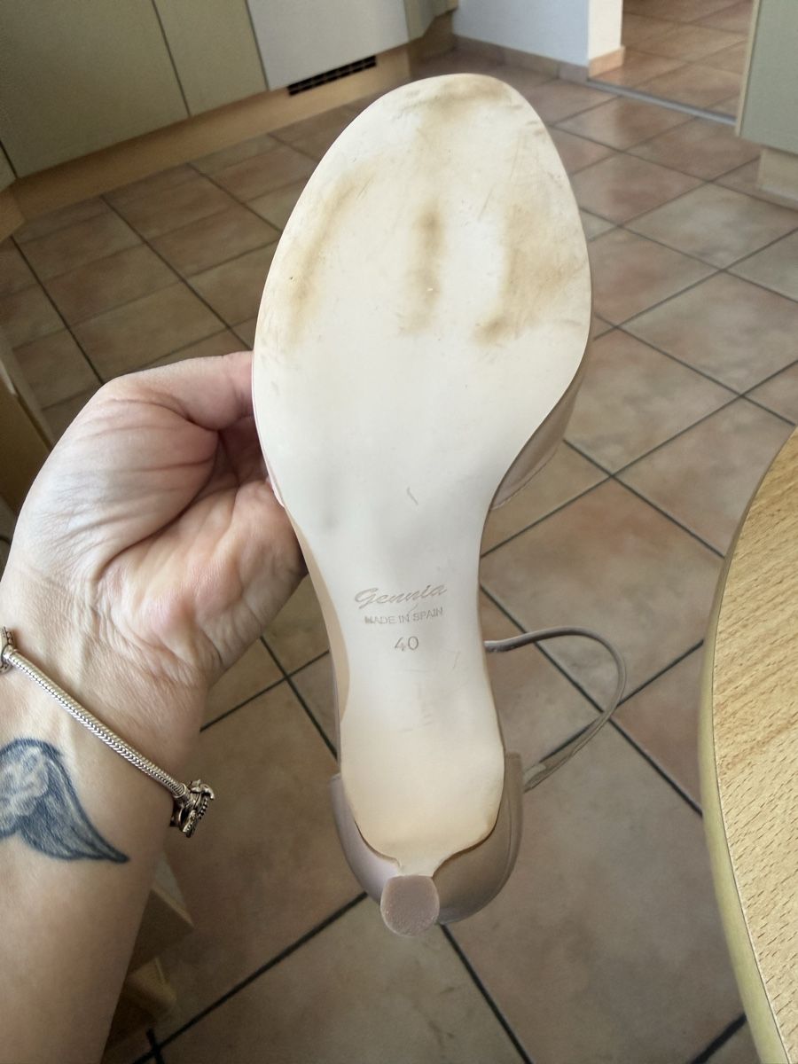 Scarpe da donna: Pumps mit Tasche – Nuovo (secondo la descrizione) da Burgdorf venduto da Nessy02 2