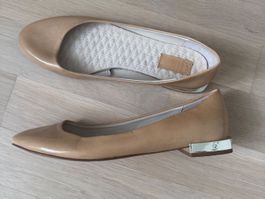 Zara Ballerinas Grösse 37, leicht getragen beige gold sommer