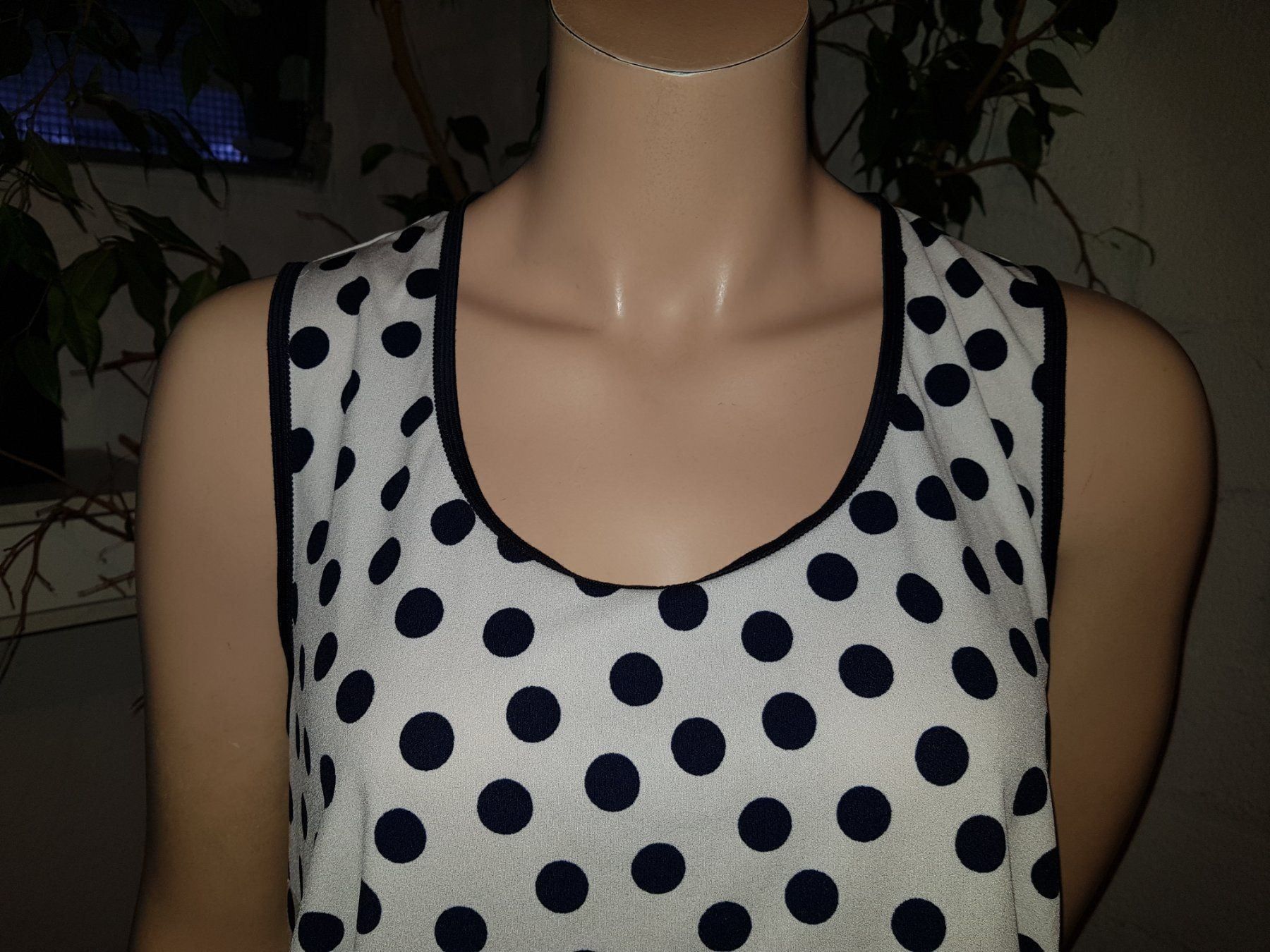 Top: LIOLÀ Top         Taille/Grosse M – Usato da Cossonay-ville venduto da Super-Price-Quality 1
