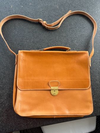 Leder Umhängetasche