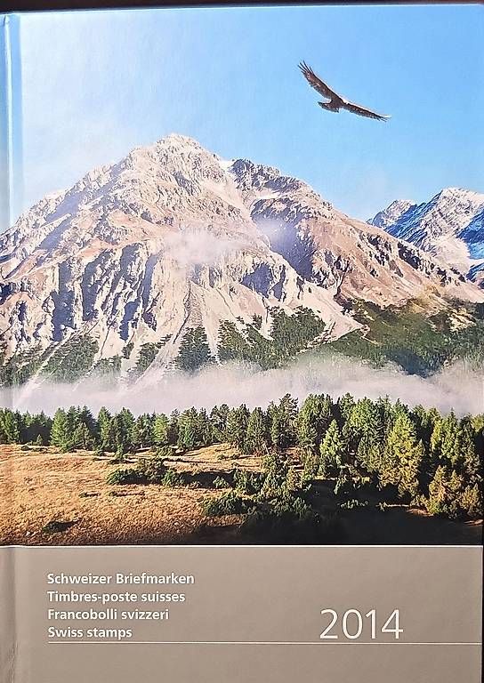 Libri: 4 Livres Timbres-poste suisses 2014 à 2017 – Usato da Bremblens venduto da audit