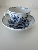 Kaffeetasse Meissen mit Untertasse, blaue Zwiebelmuster, neu