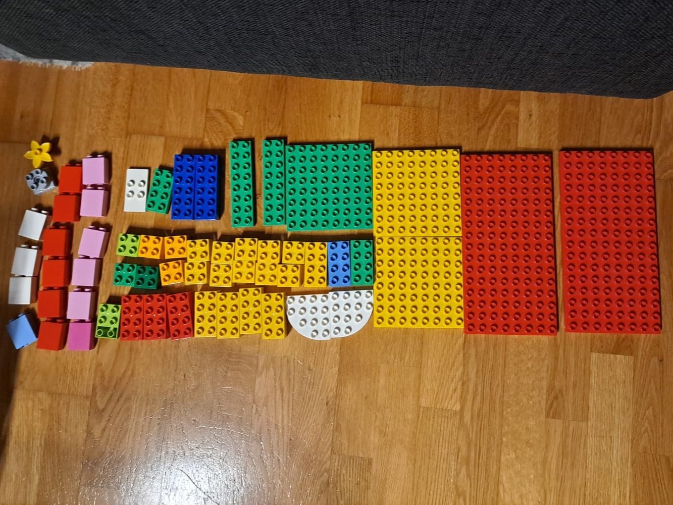 Lego Baukästen: Lego Duplo Platten und Bausteine – Gebraucht aus Münsingen von BeatGrolimund