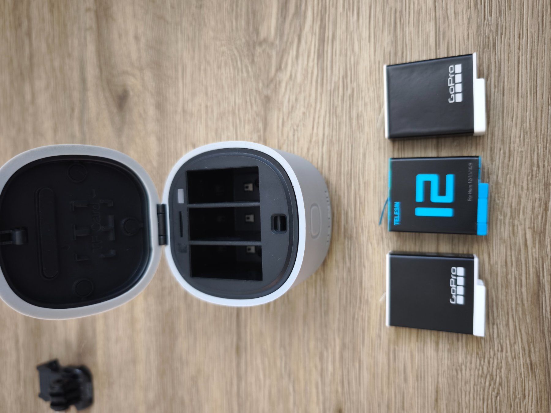 GoPro HERO11 Black mit umfangreichem Zubehör – Top Zustand (D'occasion ...