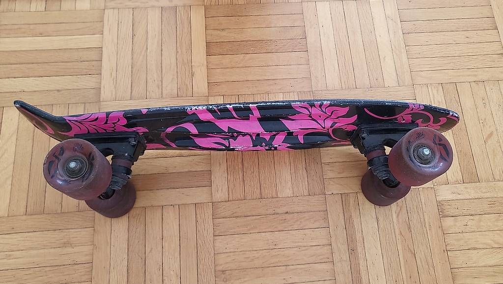 Skateboards: Pennyboard Slide - Schwarz/Pink – Usato da Hedingen venduto da Seikai 2