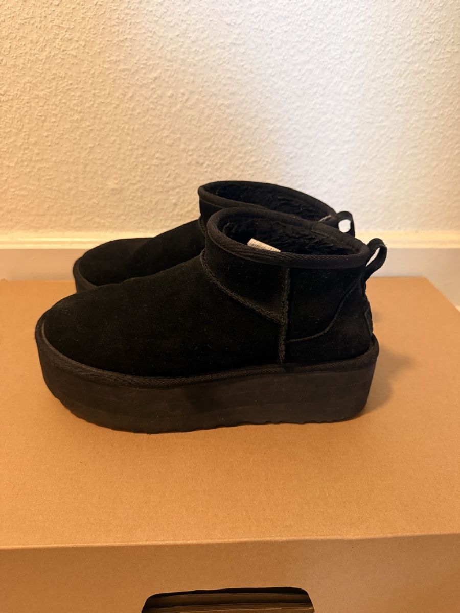 Ugg Scarpe da donna: UGG classic ultra mini - T.39 – Usato da Neuchâtel venduto da tat_vgx6 3