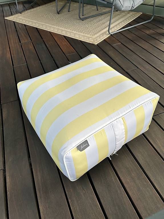 Tabourets: Pouf, Hocker Aldi – D'occasion à Uerkheim par Pata180817 1