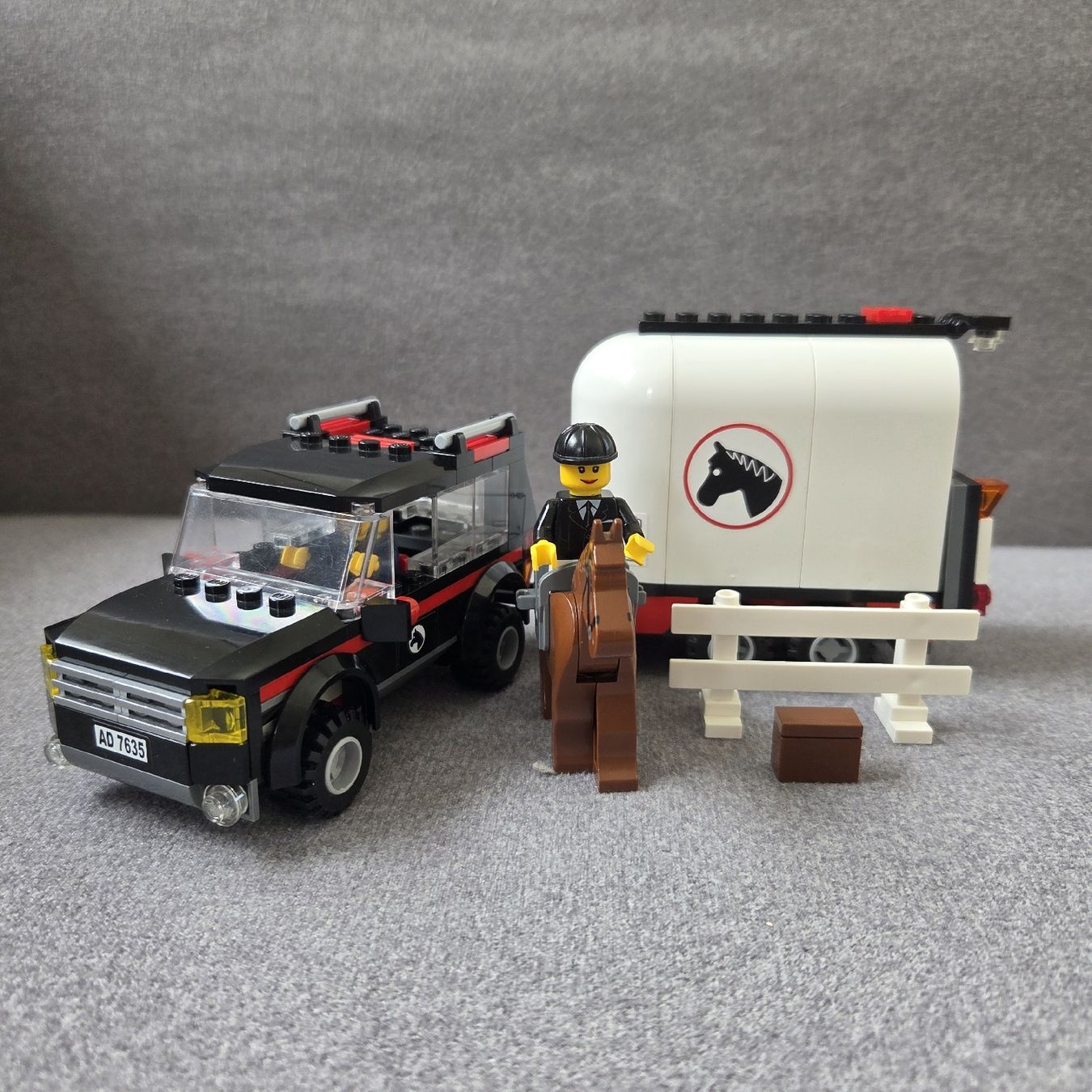 Lego Kit di costruzioni: Lego City Pferdetransporter – Nuovo (secondo la descrizione) da St.Gallen venduto da Its.eli035