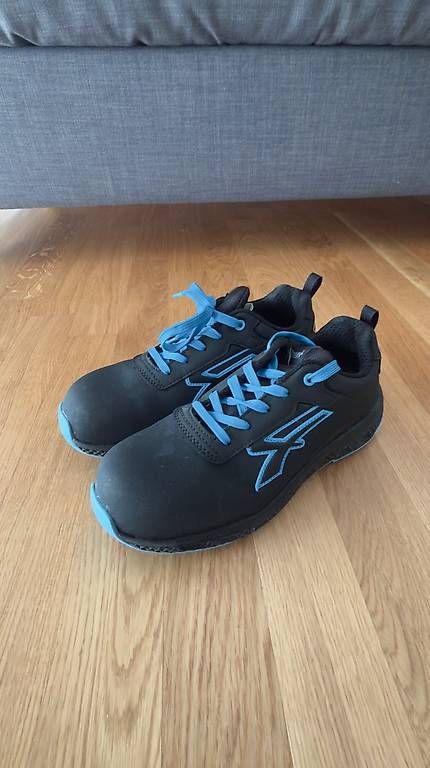 Scarpe da uomo: Stahlkappenschuhe – Usato da Schönenberg TG venduto da dennis257