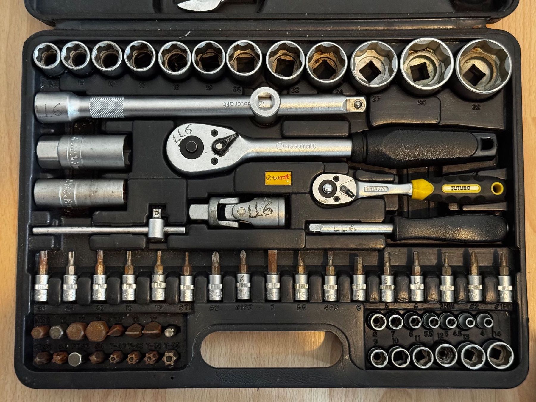 Tutti gli attrezzi: Toolcraft X-582S Tool & Die Set – Usato da Zürich venduto da colorblindrummer 3