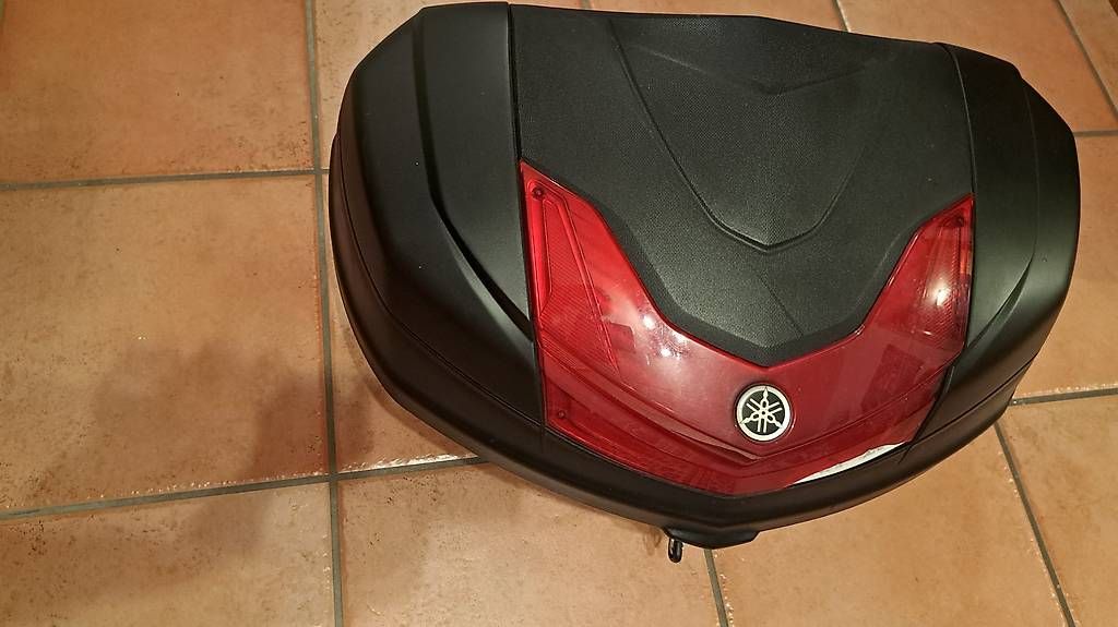 Yamaha Topcase: Top Case Yamaha 45 lt – Gebraucht aus Villa Luganese von Pupilino