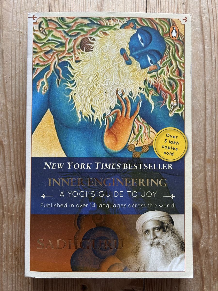 Libri: Inner Engineering: A Yogis guide to Joy – Usato da Himmelried venduto da rasmus67