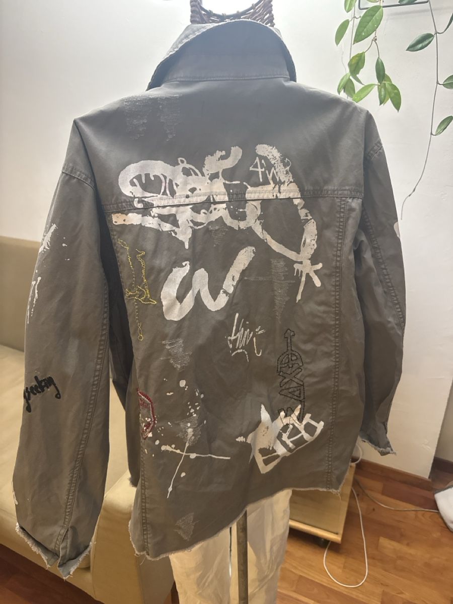Zara Vestes: ZARA OUTERWEAR Gr L eher M gross – D'occasion à Rüti ZH par Sugus99 4