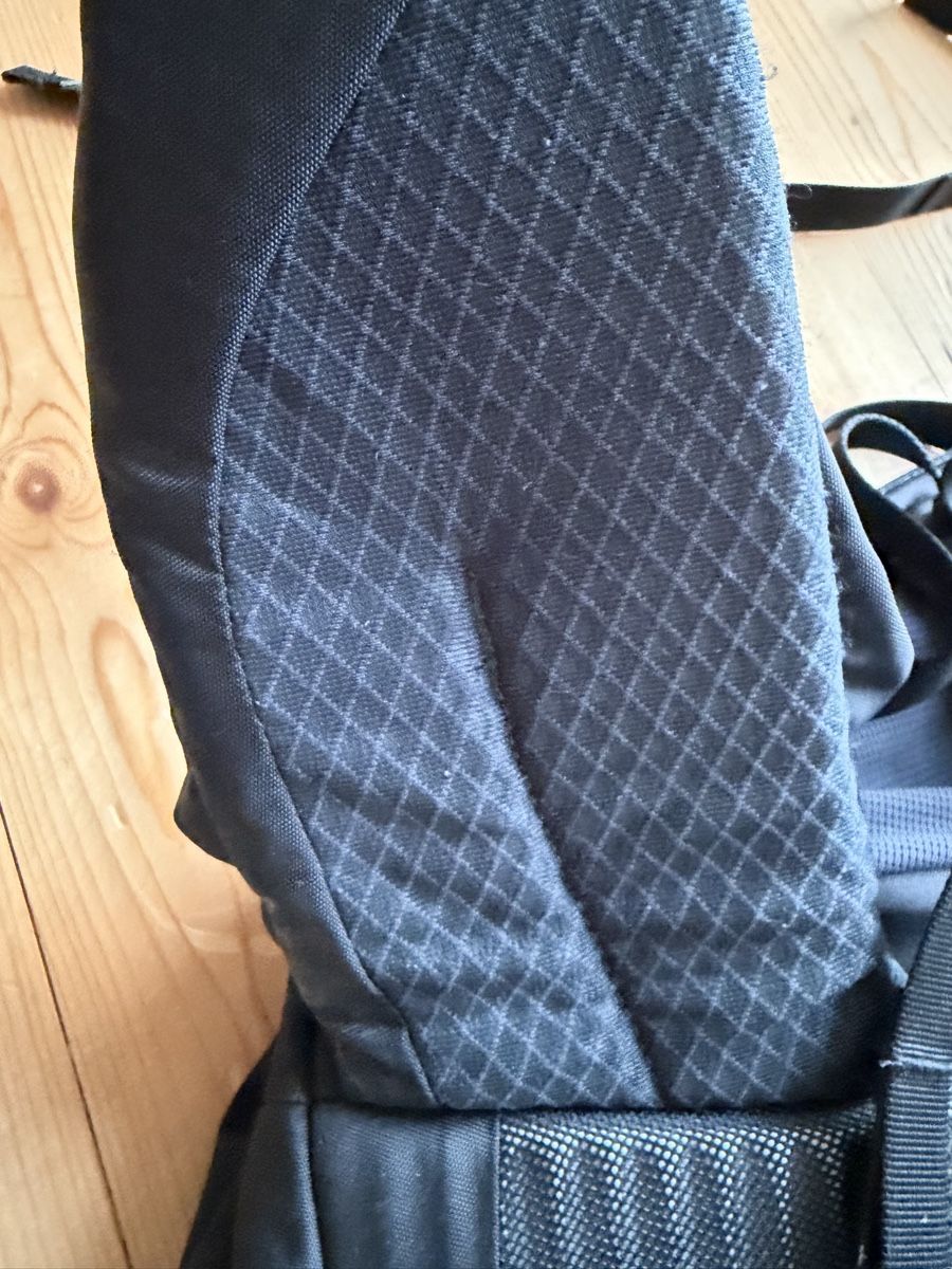 Osprey Zaini: Osprey Kestrel 48 Rucksack – Nuovo (secondo la descrizione) da Basel venduto da Rotax-500 8